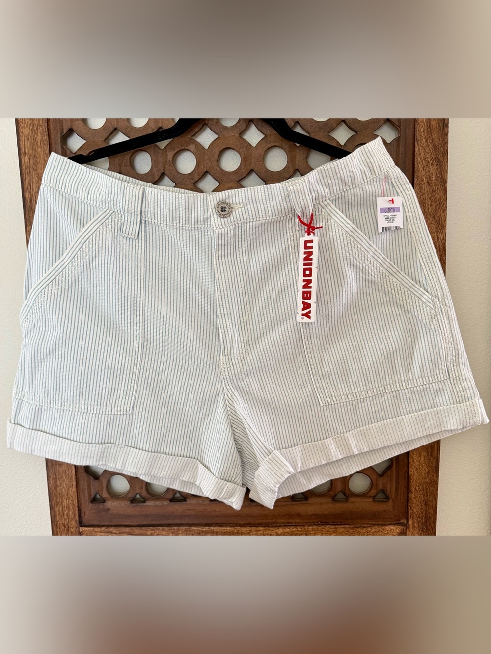 UNIONBAY Agnes Railroad Stripe Shorts NWT Size 11 Light Blue High Rise